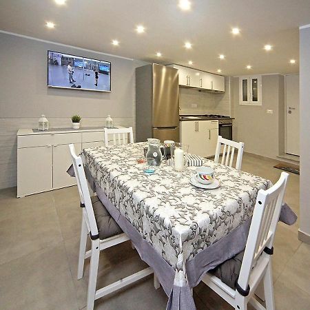 La Casa Di Helena Apartman Nápoly Kültér fotó