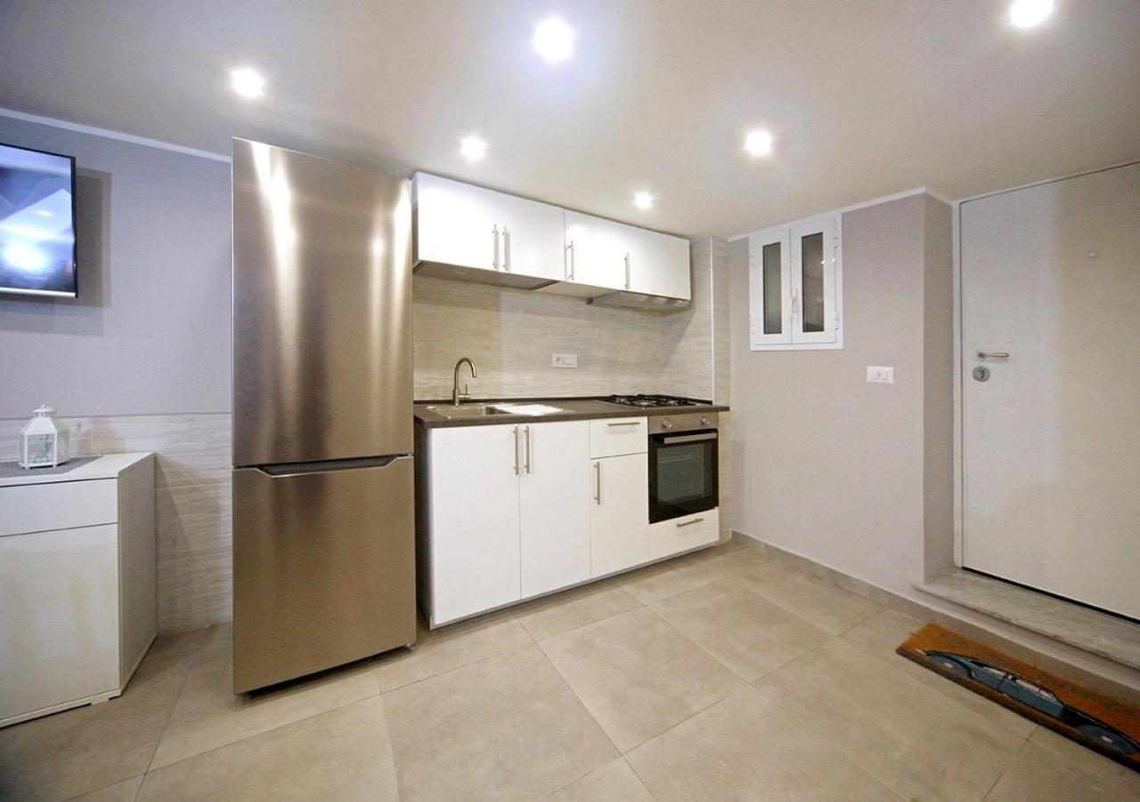 La Casa Di Helena Apartman Nápoly Kültér fotó