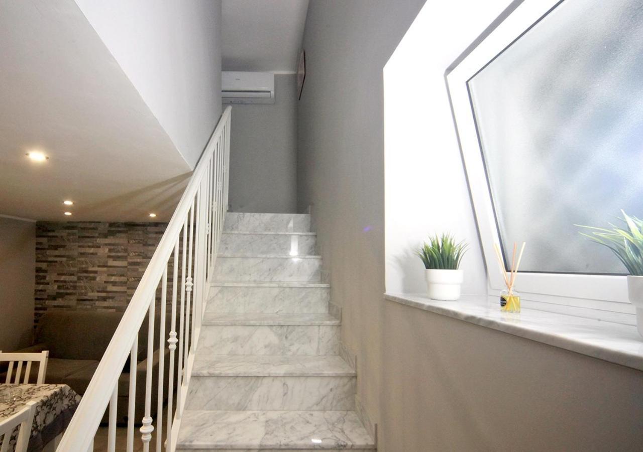 La Casa Di Helena Apartman Nápoly Kültér fotó