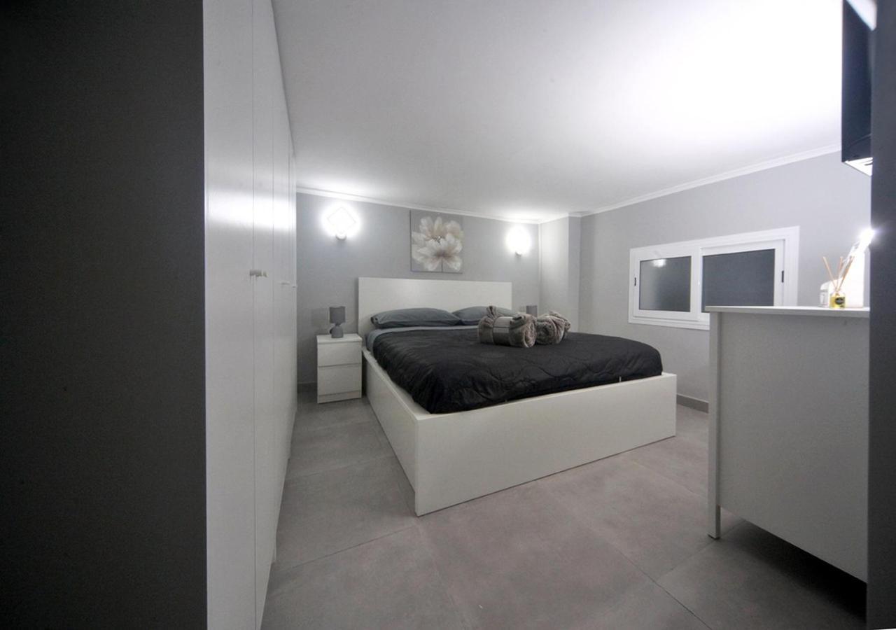 La Casa Di Helena Apartman Nápoly Kültér fotó