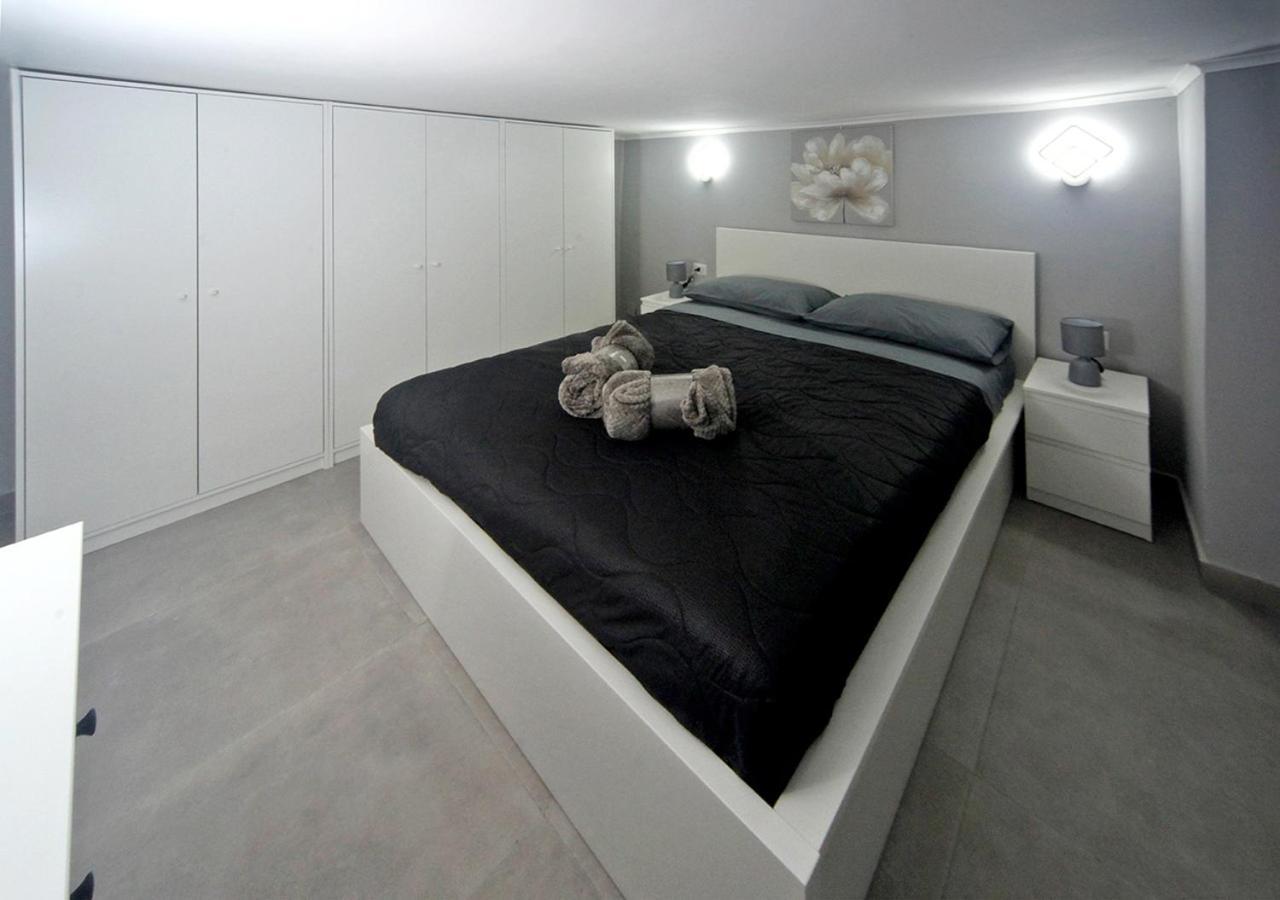 La Casa Di Helena Apartman Nápoly Kültér fotó